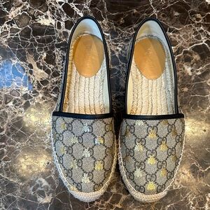 Gucci Black and Gold Espadrilles.Size 37